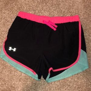 Under Armor youth large girls shorts